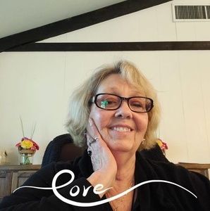 Meet your Posher, Rita